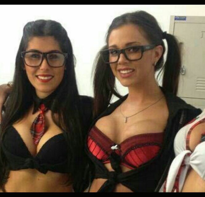 NAUGHTY SCHOOL GIRLS 2