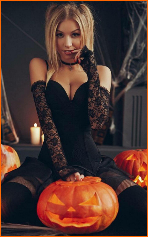 HAPPY HALLOWEEN