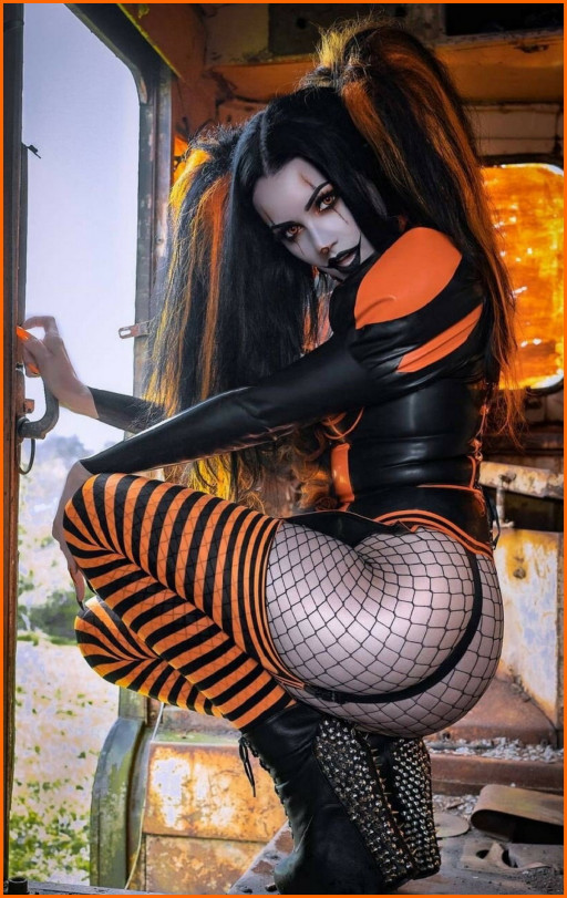HAPPY HALLOWEEN