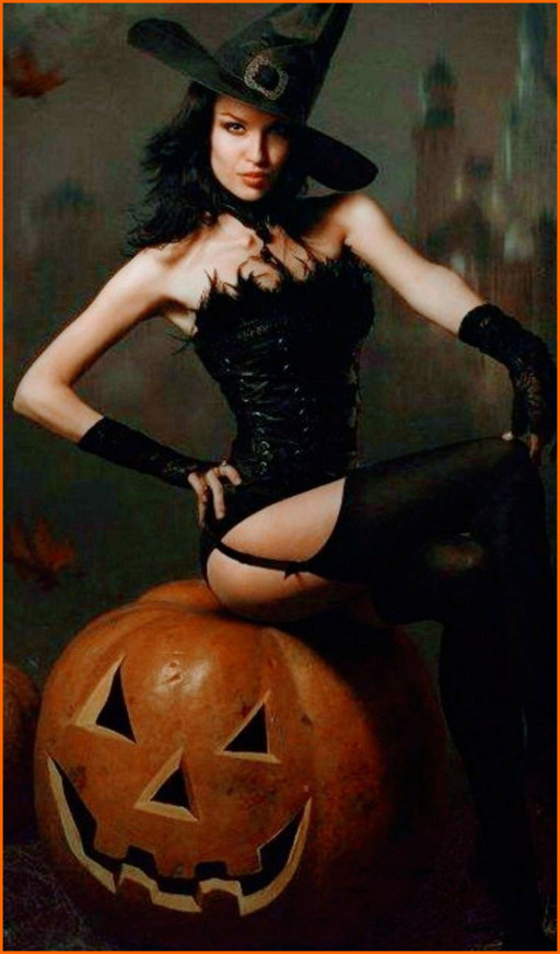 HAPPY HALLOWEEN