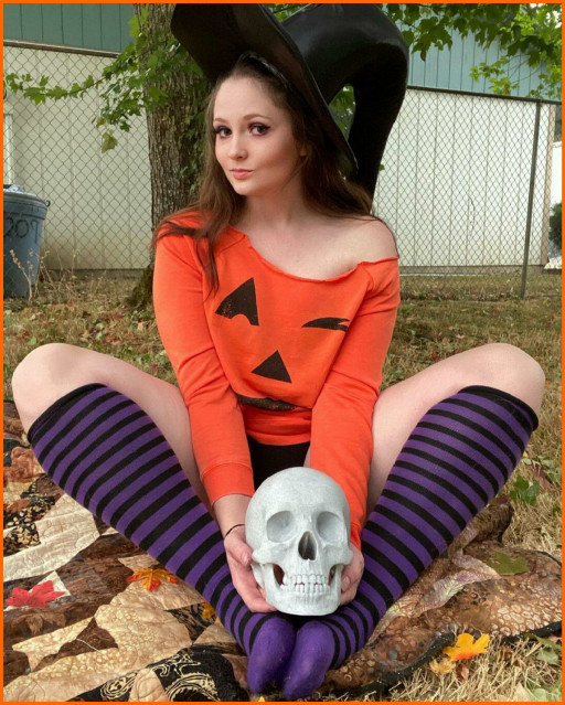 HAPPY HALLOWEEN