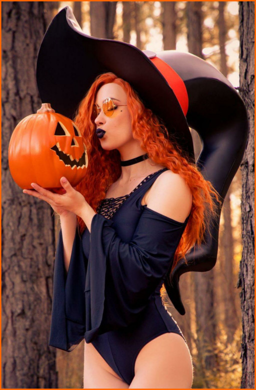 HAPPY HALLOWEEN