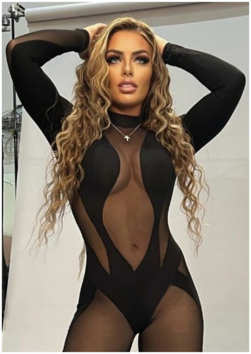 OUTLAW GIRL ☆ MANDY ROSE