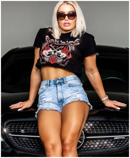 OUTLAW GIRL ☆ MANDY ROSE
