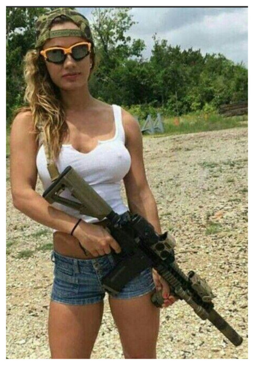 GUNS & GIRLS