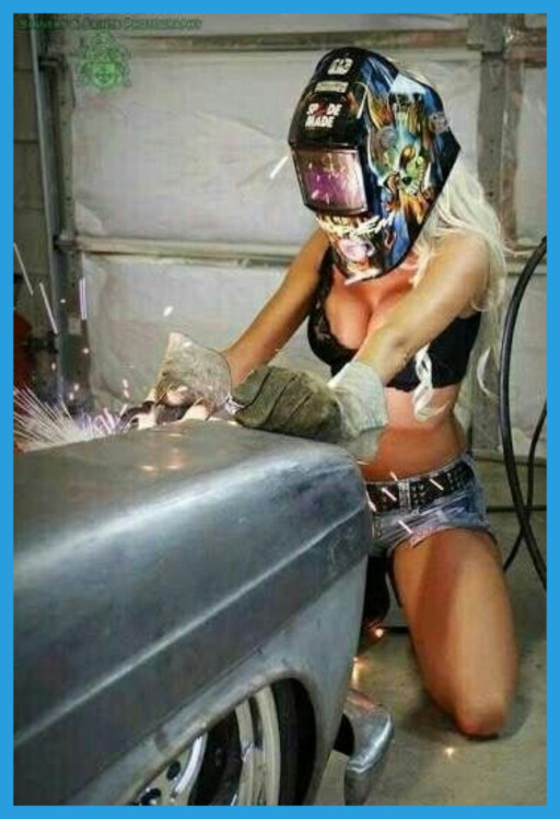 WORKING GIRLS