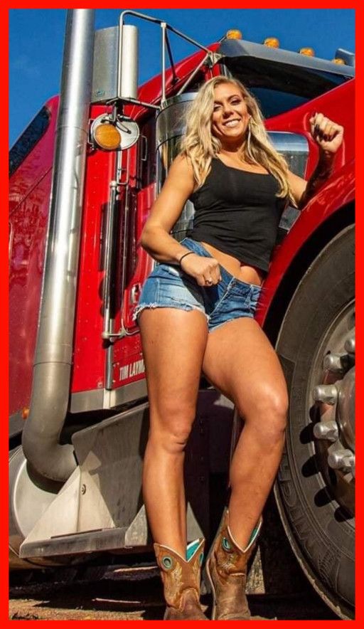 OUTLAW TRUCKER GIRLS